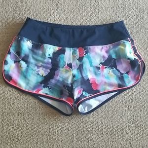 Running shorts